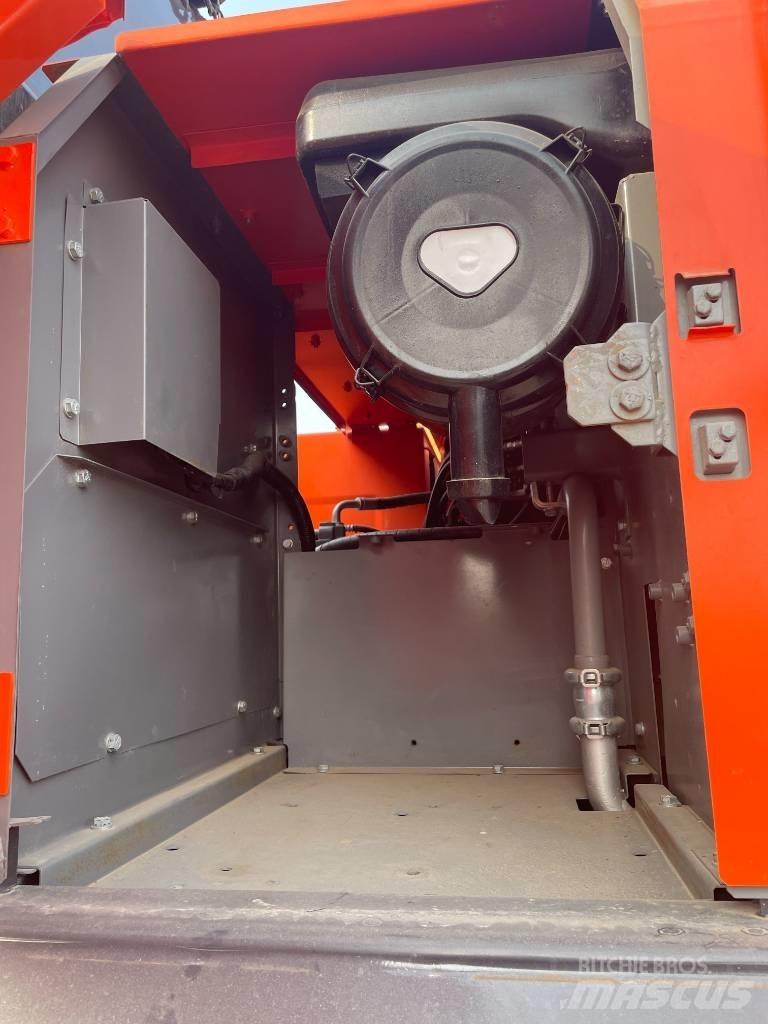 Hitachi 240 Малые экскаваторы 7т-12т