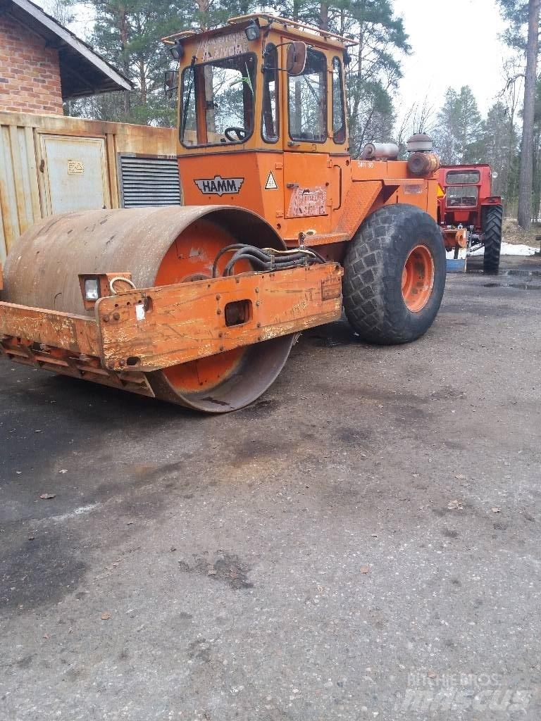 Hamm 2411 SD Грунтовые катки
