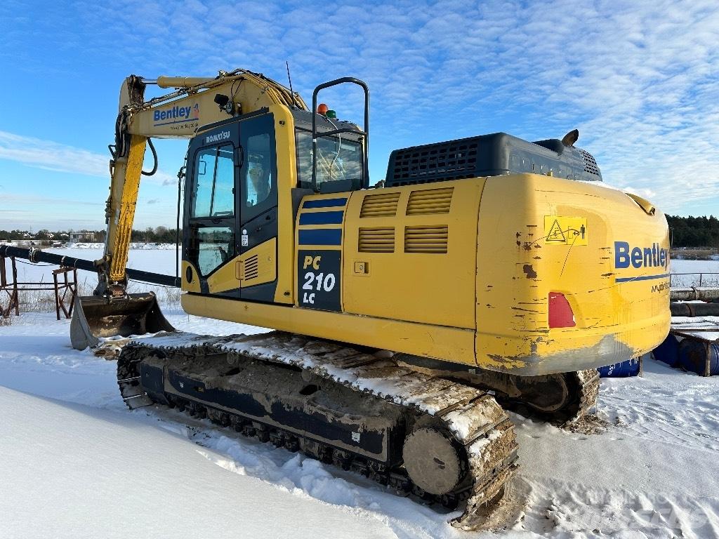 Komatsu PC 210 LC-11 Гусеничные экскаваторы
