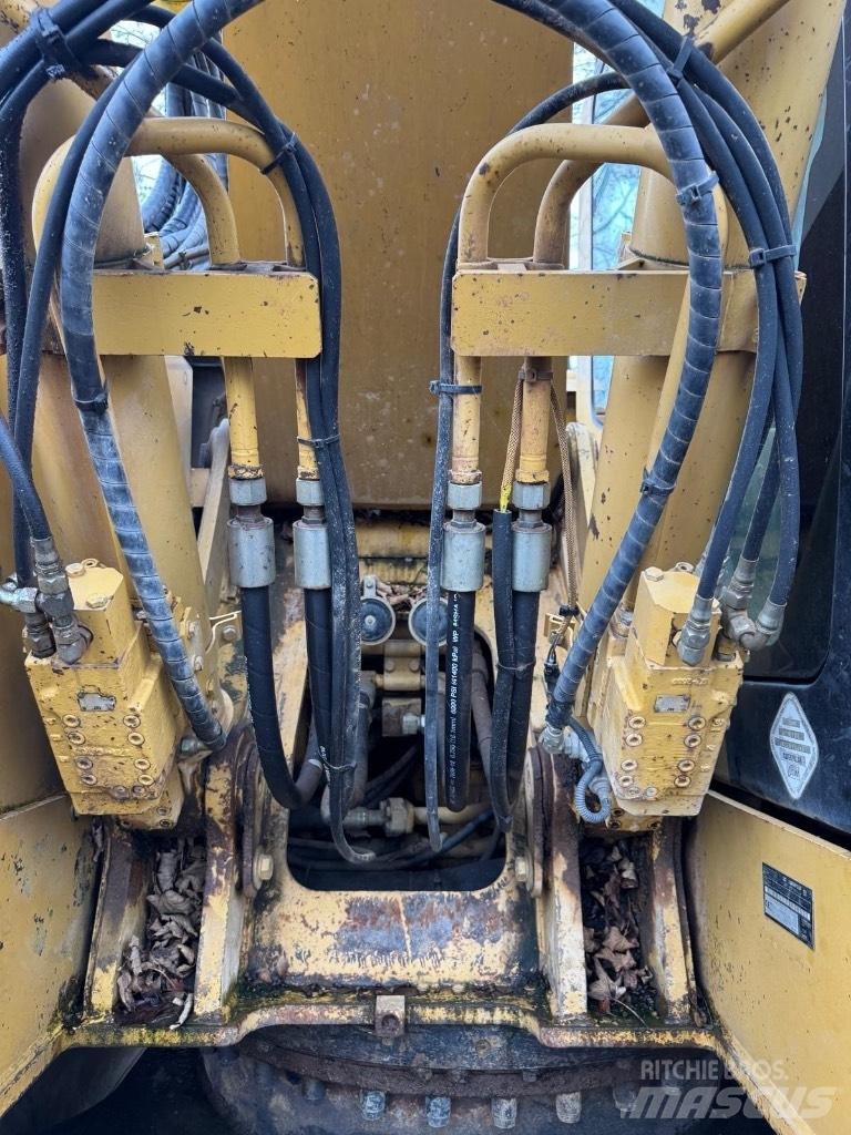CAT 321 C LCR Гусеничные экскаваторы