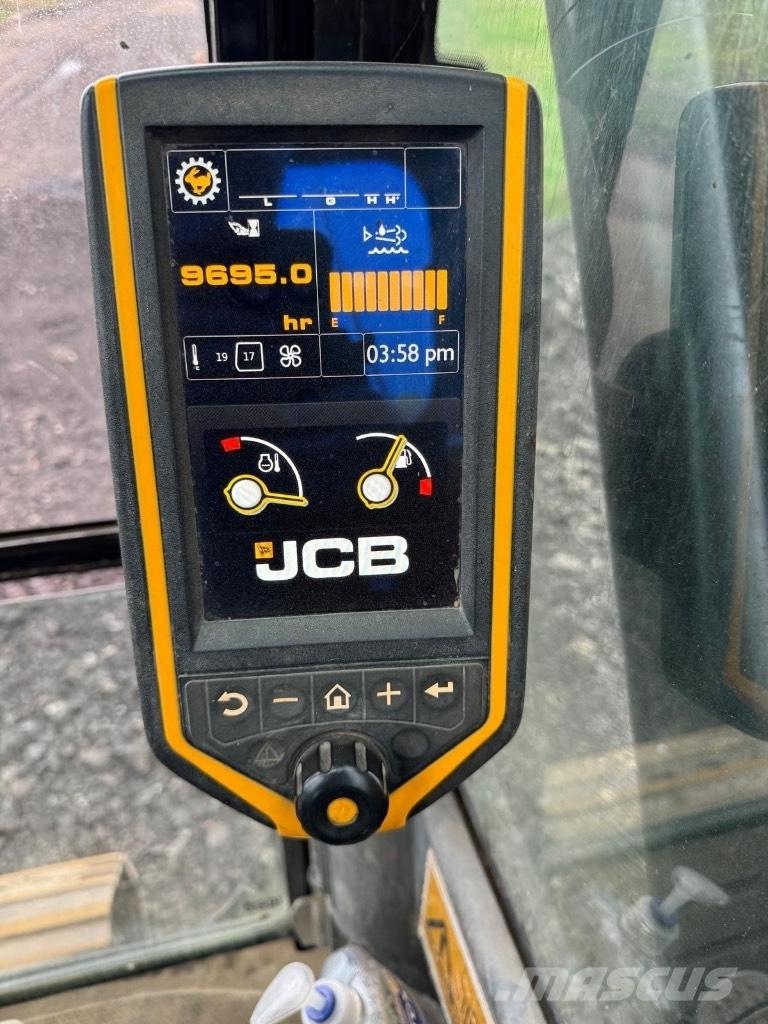 JCB JS 145 LC Гусеничные экскаваторы
