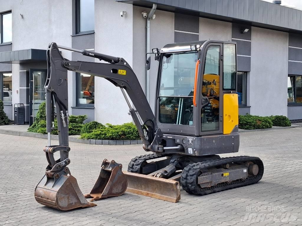 Volvo ECR 25 D Мини-экскаваторы