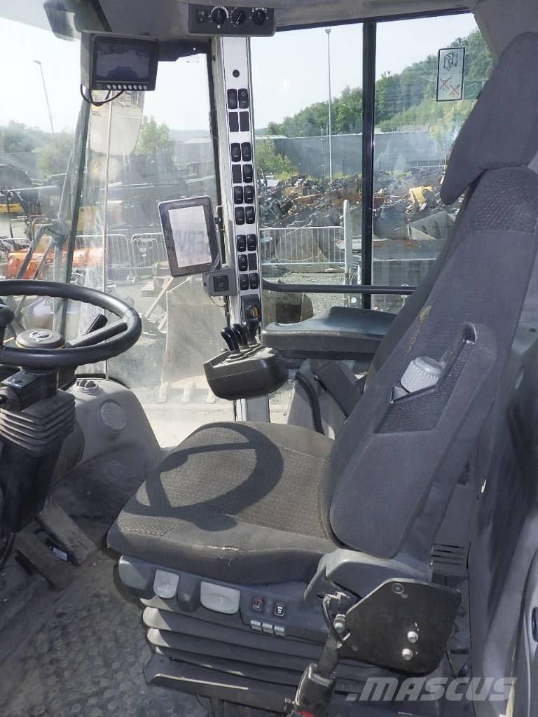 Volvo L 110 H LB Фронтальные погрузчики