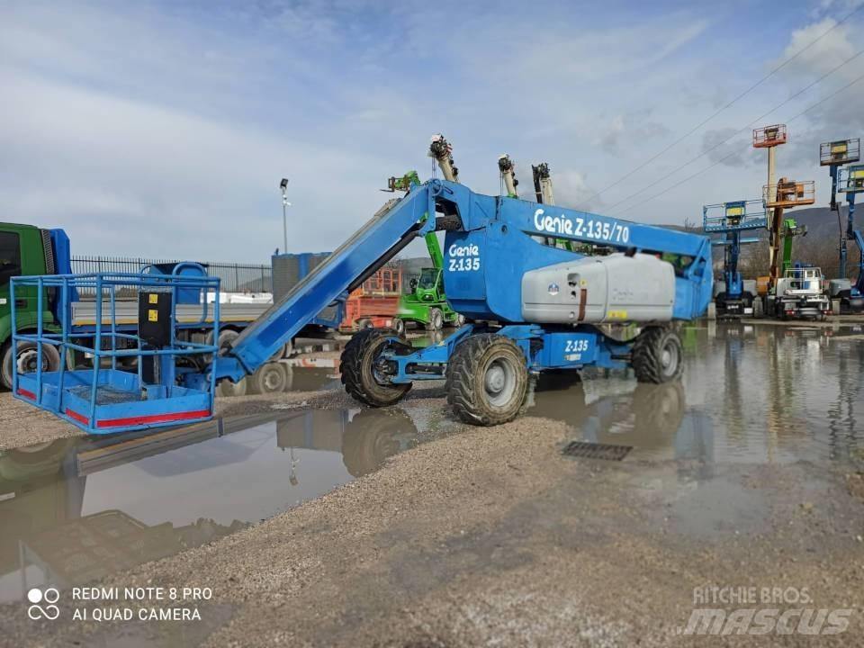 Genie Z 135/70 Коленчатые подъемники