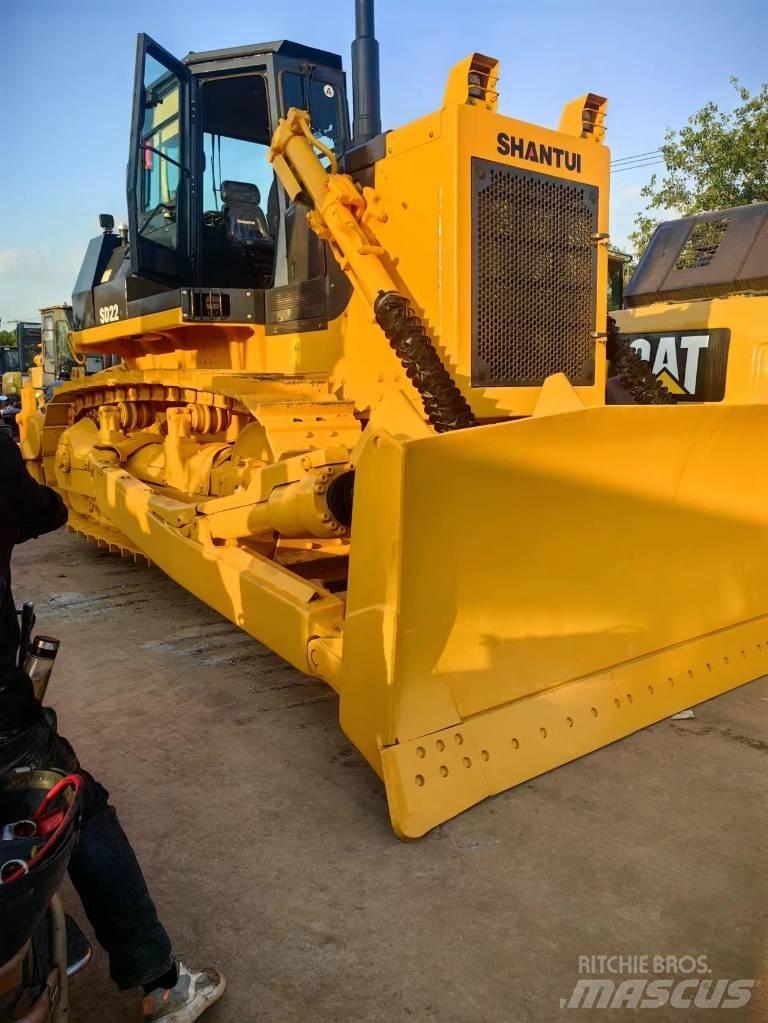 Shantui SD 22 Гусеничные бульдозеры