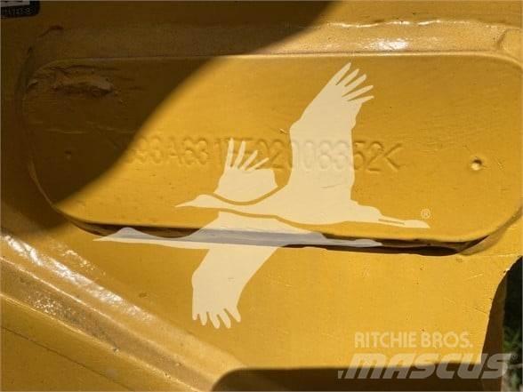 Bell B30E Шарнирно-сочленённые самосвалы