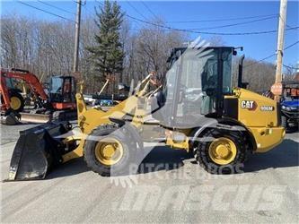 CAT 906M Фронтальные погрузчики