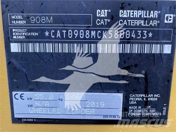 CAT 908M Фронтальные погрузчики