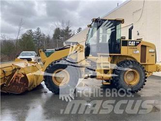 CAT 928H Фронтальные погрузчики