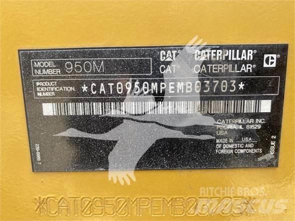 CAT 950M Фронтальные погрузчики