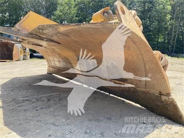 CAT D7E Гусеничные бульдозеры