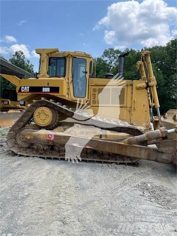 CAT D8N Гусеничные бульдозеры