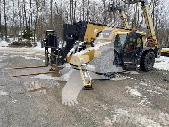 CAT TL1055D Телескопические погрузчики