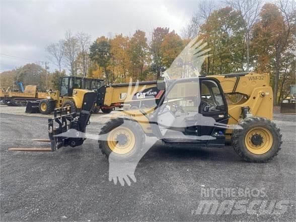CAT TL642D Телескопические погрузчики