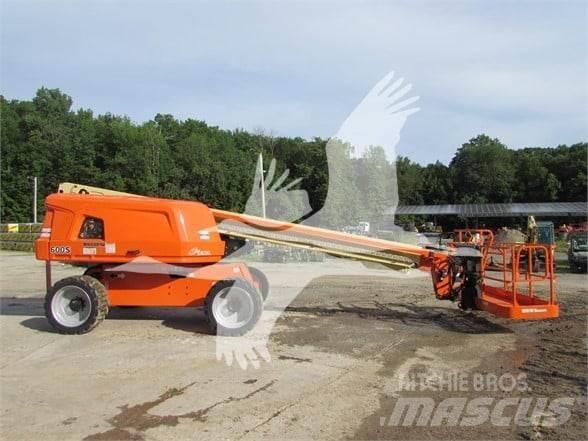 JLG 600S Телескопические подъемники