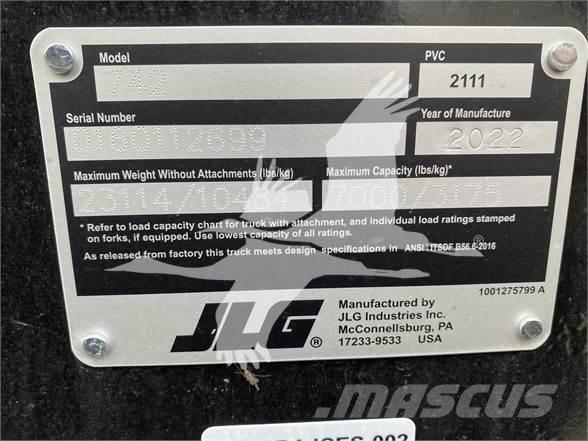 JLG 742 Телескопические погрузчики