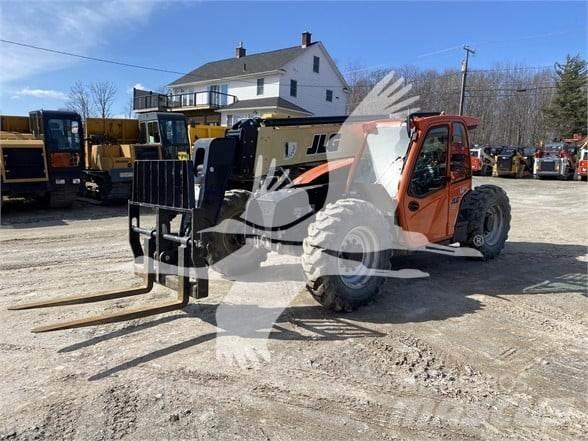 JLG 742 Телескопические погрузчики