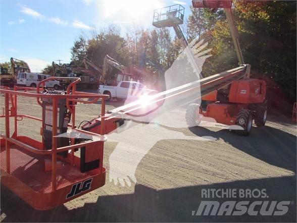 JLG 800S Телескопические подъемники