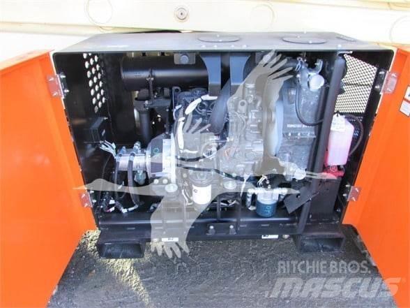 JLG RT3369 Ножничные подъемники
