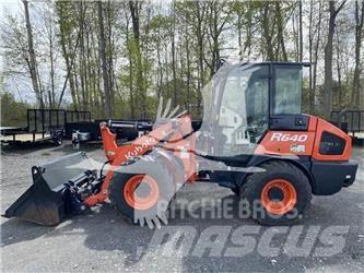 Kubota R640 Фронтальные погрузчики
