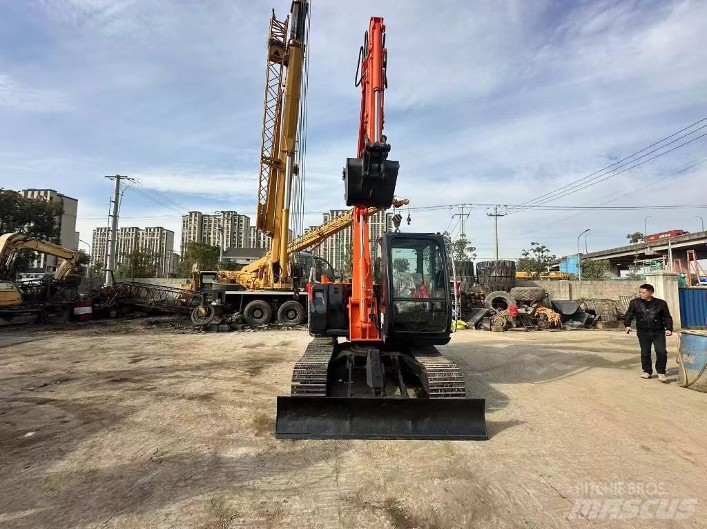 Hitachi ZX 70 Гусеничные экскаваторы