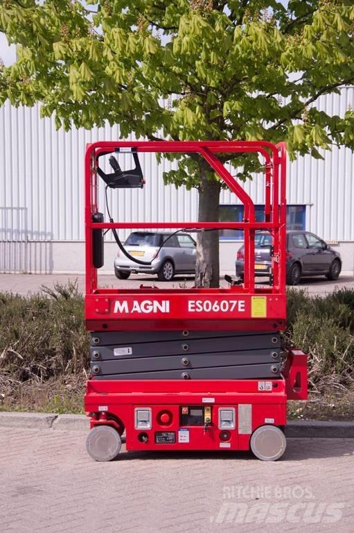 Magni ES0607E Ножничные подъемники