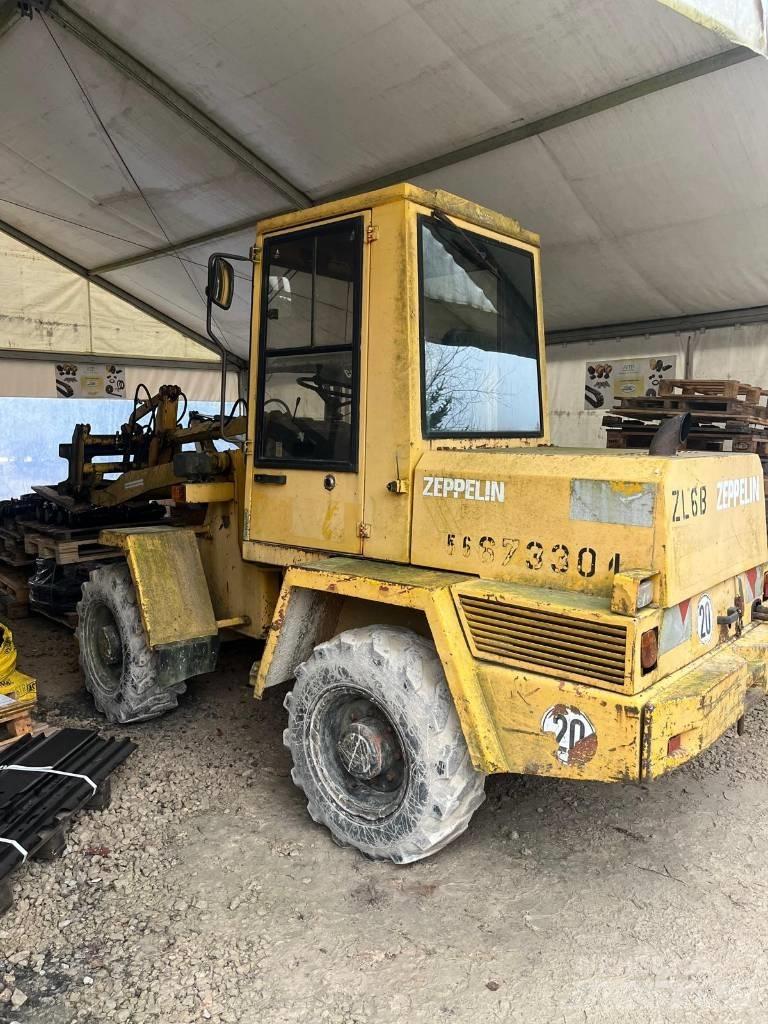 Schaeff SKL 831 Фронтальные погрузчики
