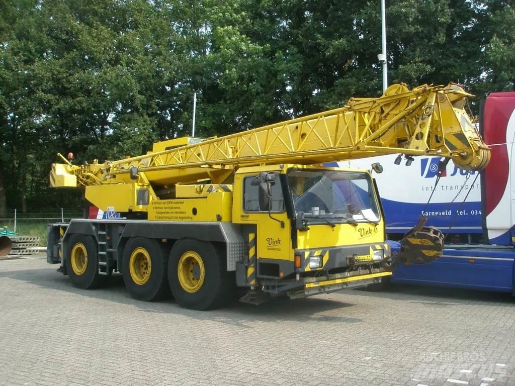 Liebherr LTM1040 Автокраны