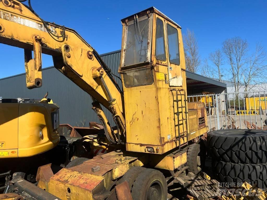 Liebherr 7951 Колёсные экскаваторы