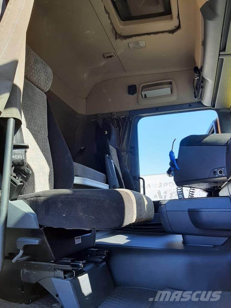 Scania R 520 Тентованные грузовики