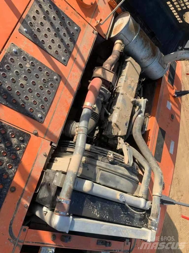 Hitachi ZAXIS330 Гусеничные экскаваторы