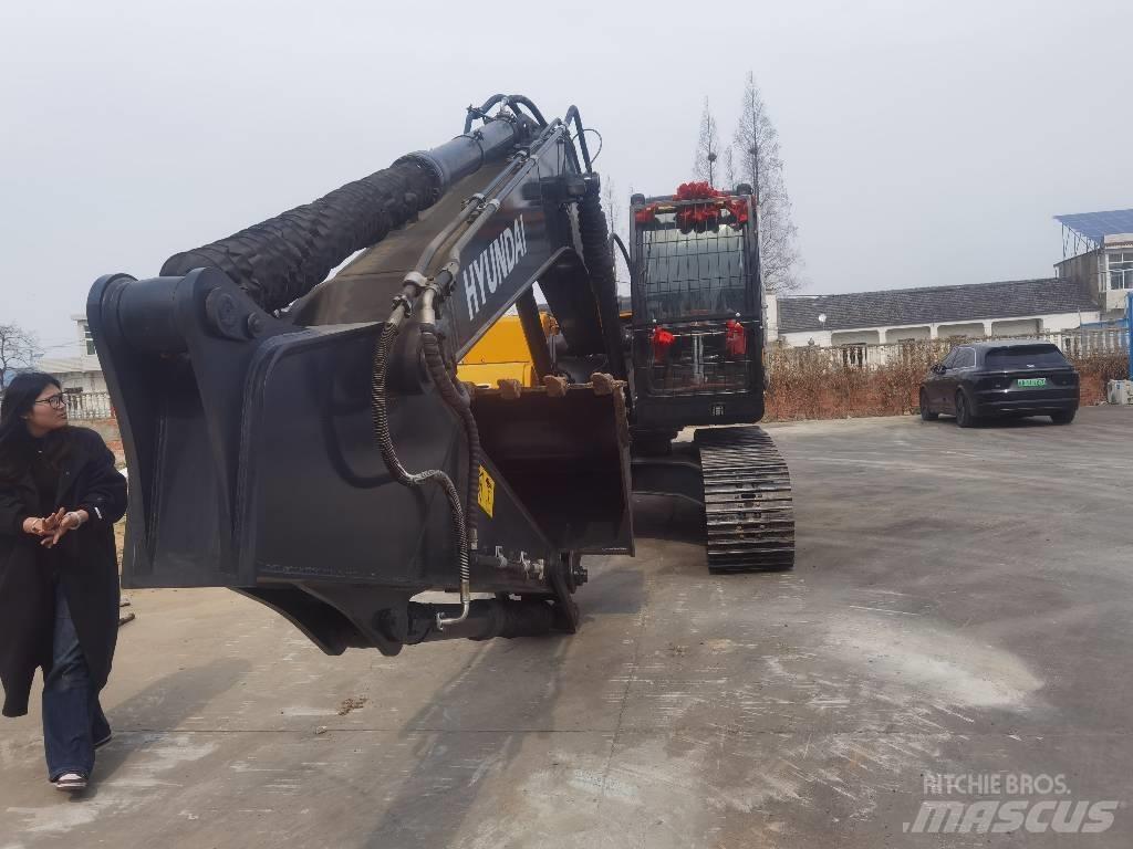 Hyundai 220LC-9S Гусеничные экскаваторы