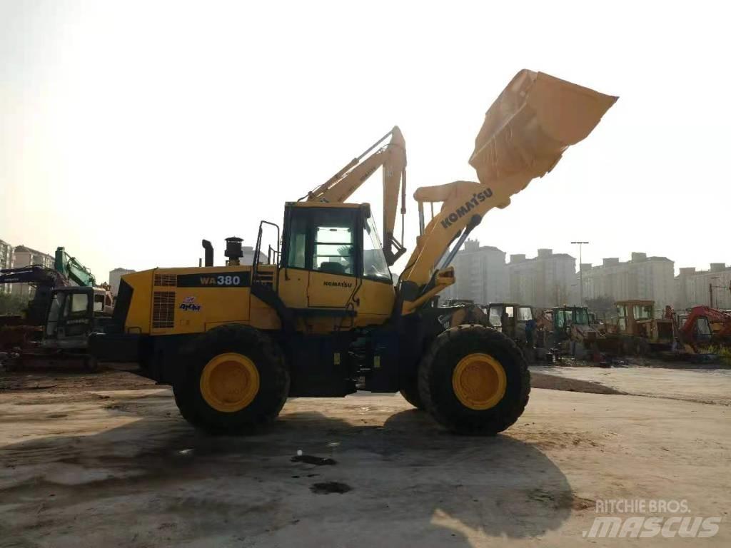 Komatsu WA 380-6 Фронтальные погрузчики