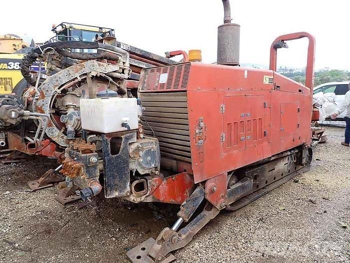 Ditch Witch JT4020 Буровые вышки