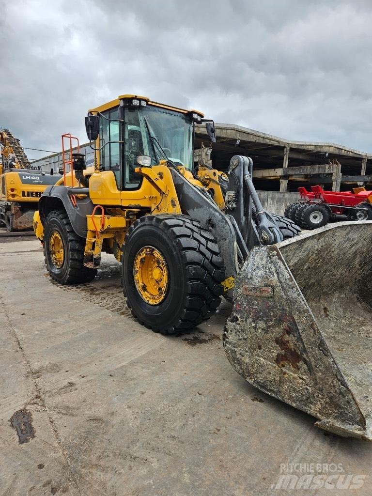 Volvo L 110 H Фронтальные погрузчики
