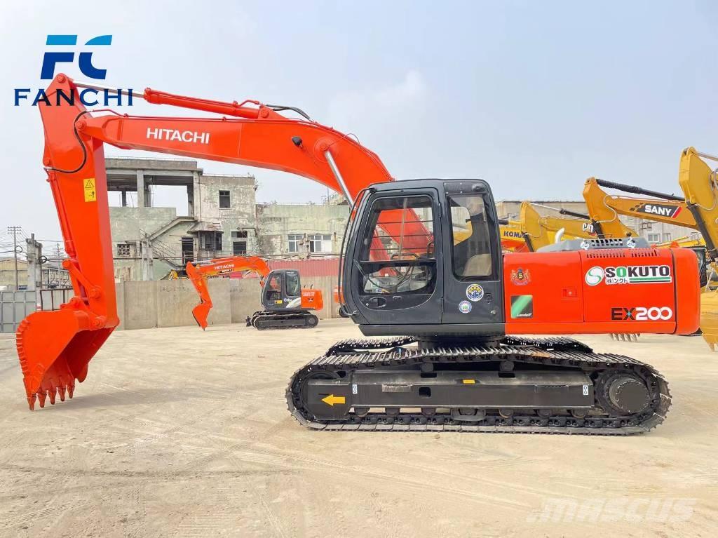 Hitachi EX 200 Гусеничные экскаваторы