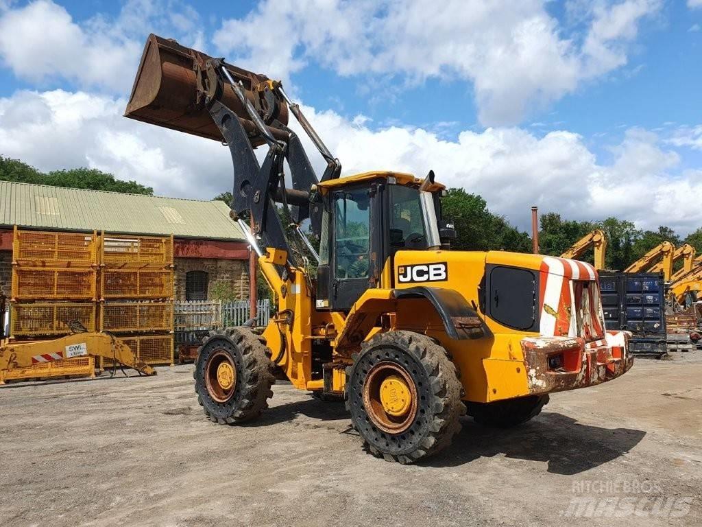 JCB 436 Wastemaster Фронтальные погрузчики