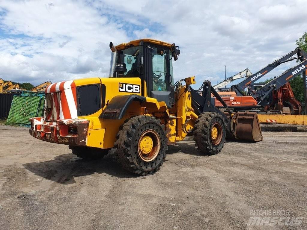 JCB 436 Wastemaster Фронтальные погрузчики