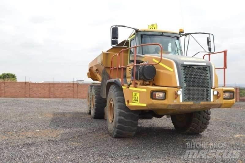 Bell B40D Шарнирно-сочленённые самосвалы