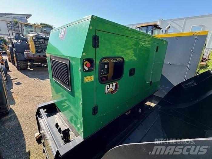 CAT DE65E3 Другие генераторы