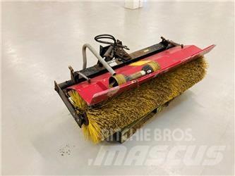 GMR Kost 150 cm Вакуумные уборочные машины