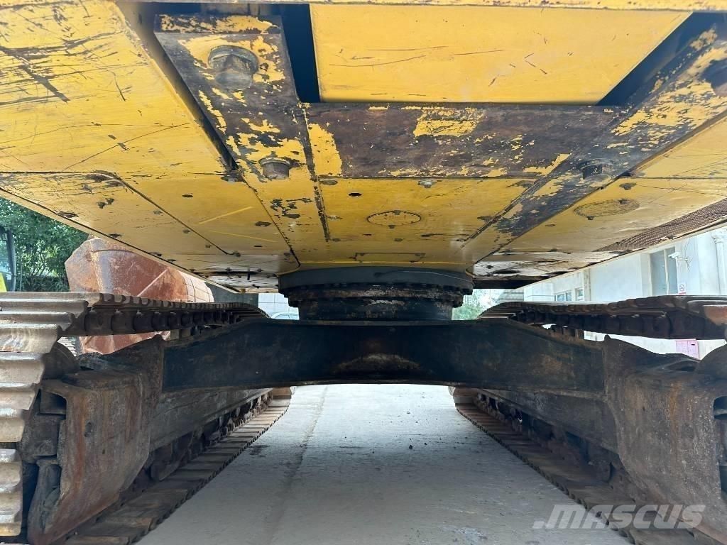 Komatsu PC 400-7 Гусеничные экскаваторы