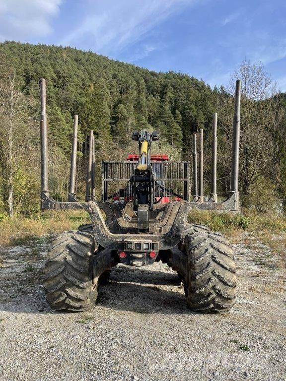 Komatsu 860.4 Форвардеры