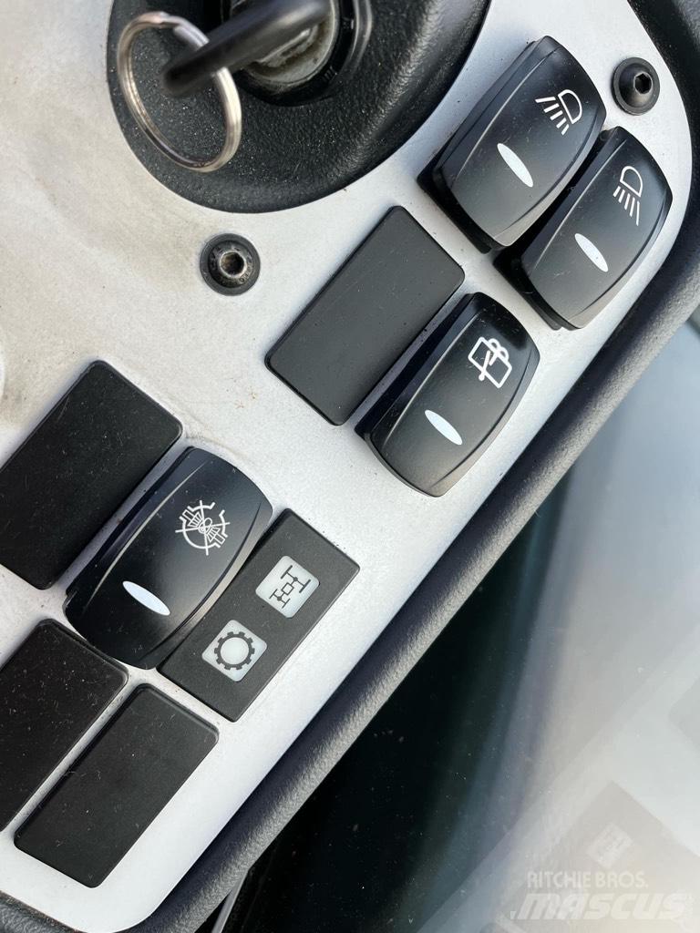 JCB TLT 30 D Телескопические погрузчики