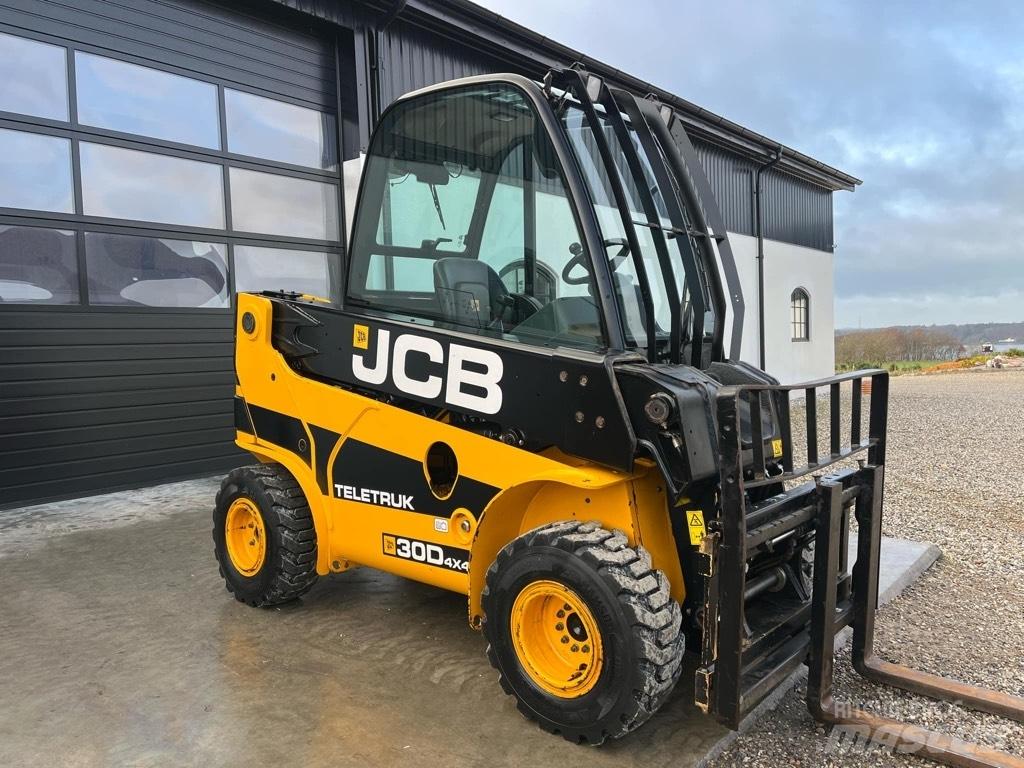 JCB TLT 30 D Телескопические погрузчики