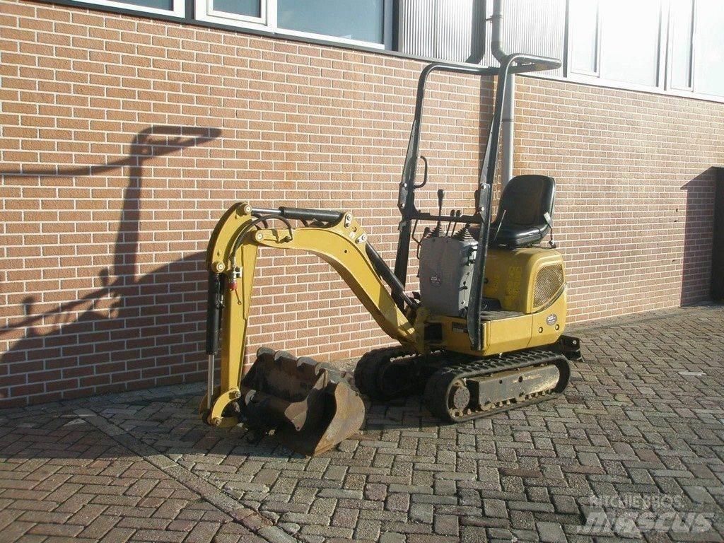 CAT 300.9 Мини-экскаваторы