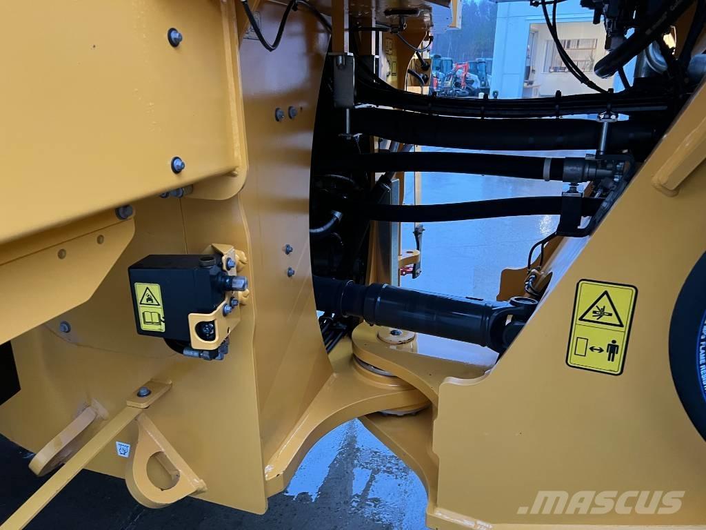 Volvo L 220 H Фронтальные погрузчики