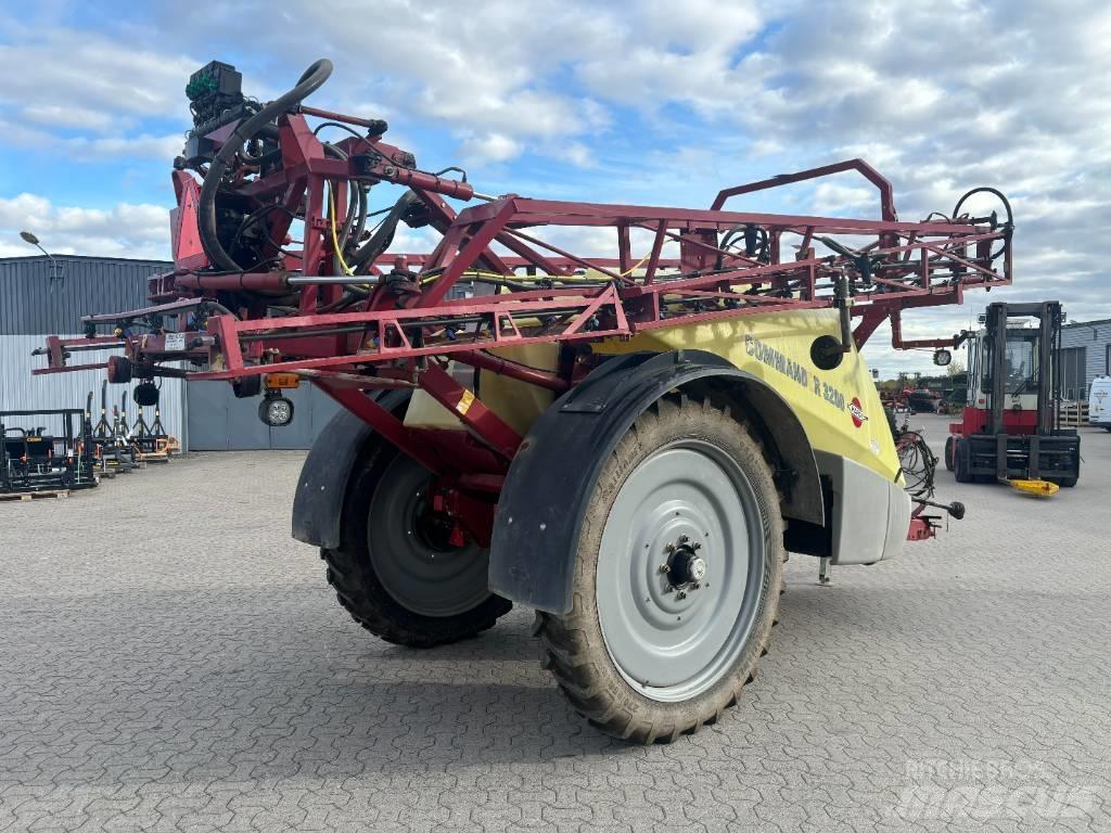 Hardi Commander 3200 Прицепные опрыскиватели