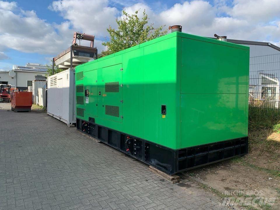 Mitsubishi 765 KVA Дизельные генераторы