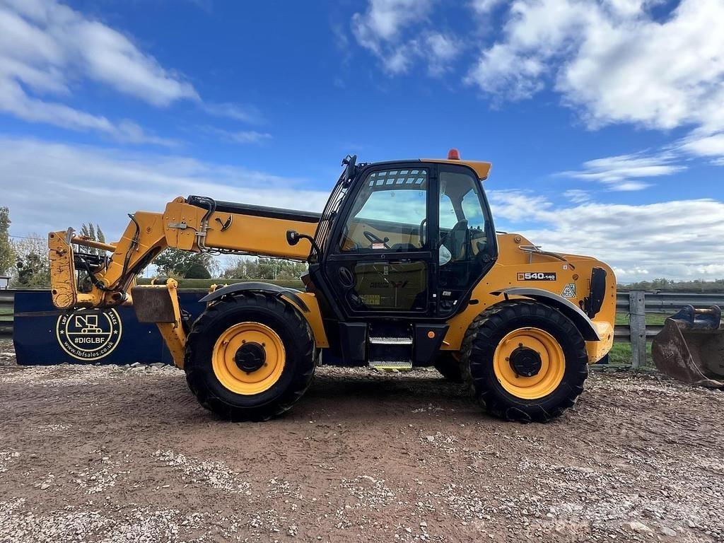 JCB 540-140 Телескопические погрузчики